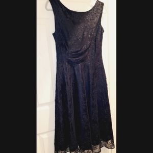 EUC Tahari Retro Metallic Floral Lace & Satin Cocktail Dress